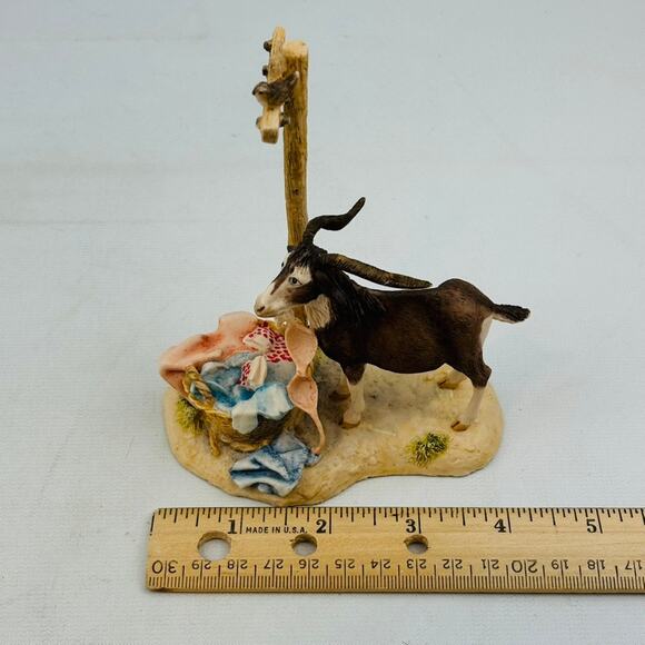 Glutton For Punishment Lowell Davis Schmid RFD America Figurine Goat Clothesline - Picture 10 of 12